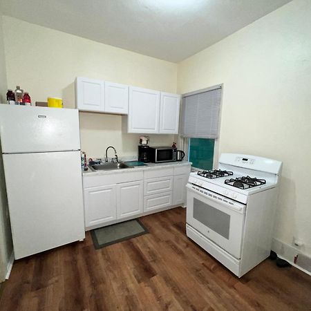 Private Bedroom Near 보스톤 외부 사진