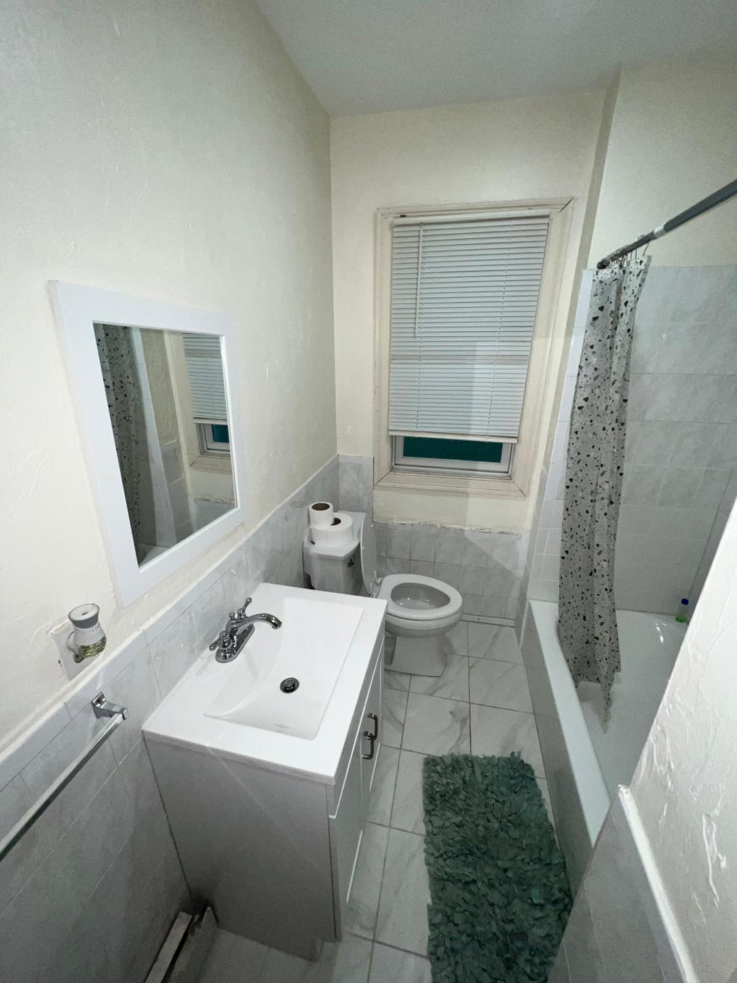 Private Bedroom Near 보스톤 외부 사진