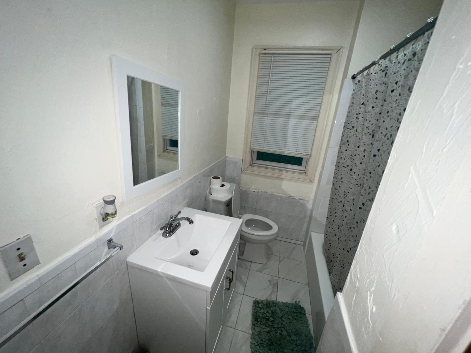 Private Bedroom Near 보스톤 외부 사진