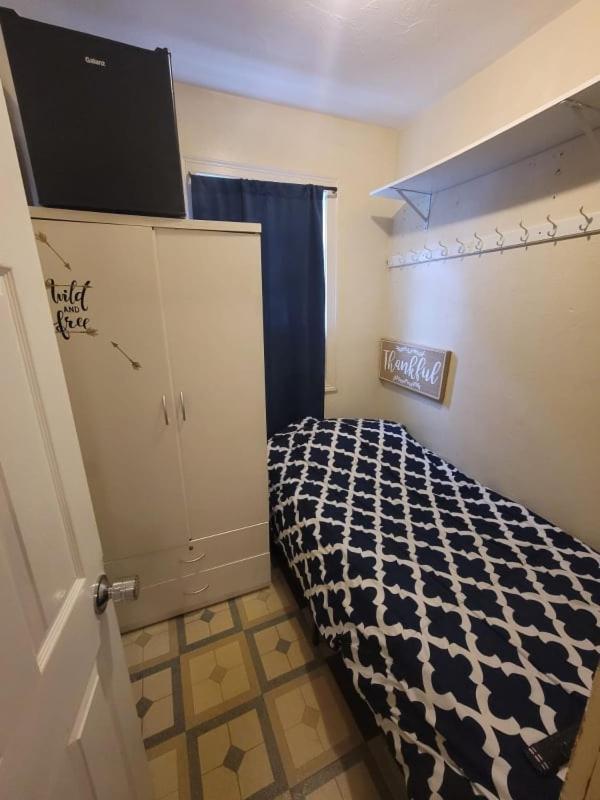 Private Bedroom Near 보스톤 외부 사진