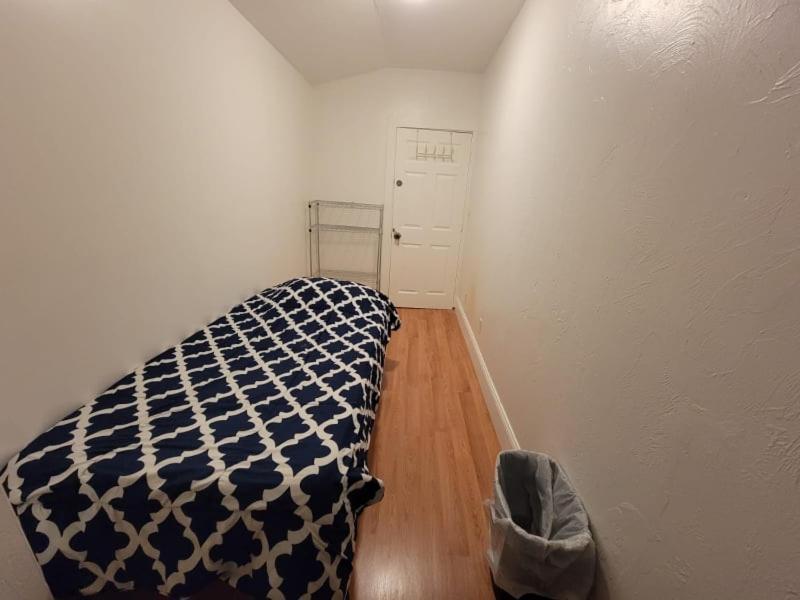 Private Bedroom Near 보스톤 외부 사진